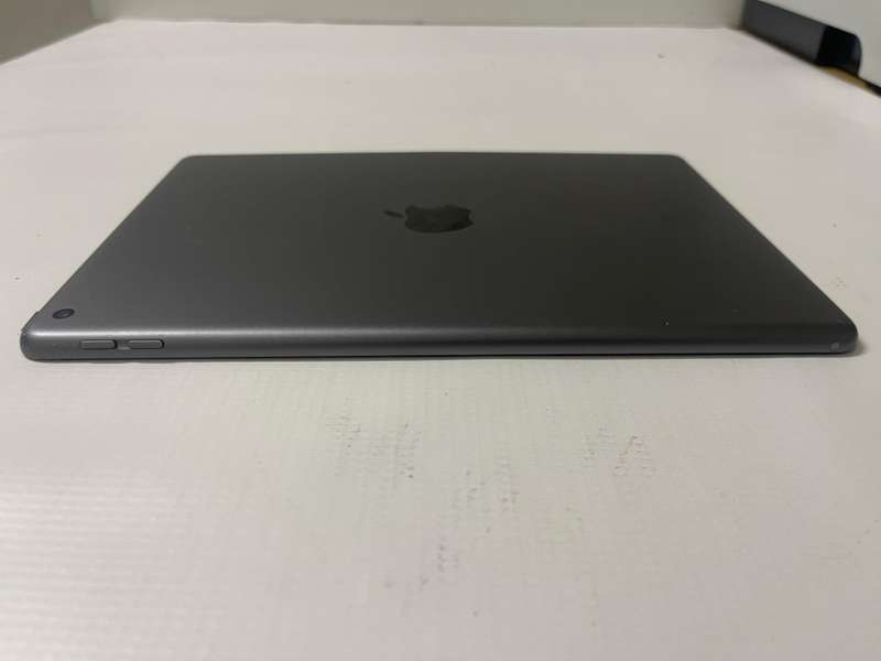 Apple iPad (10.2-inch, 2021, 9th Generation) Wi-Fi 64GB SPACE GREY (NO FINGER ID)