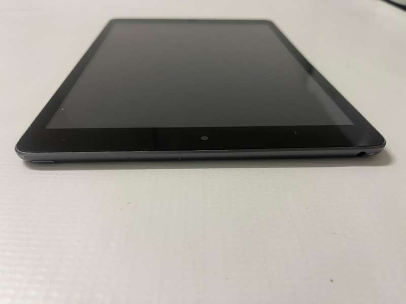 Apple iPad (10.2-inch, 2021, 9th Generation) Wi-Fi 64GB SPACE GREY (NO FINGER ID)
