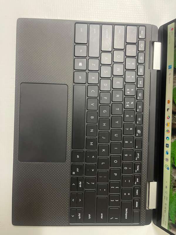 Dell XPS 13 9310 2-in-1 Convertible 13.4-inch TOUCHSCREEN - Core i7-1185G7 16GB RAM 512GB SSD W11