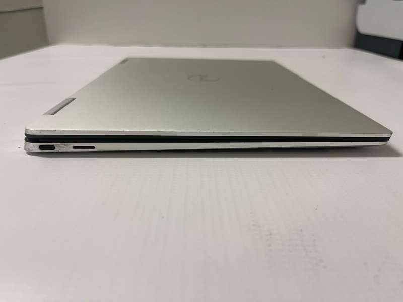 Dell XPS 13 9310 2-in-1 Convertible 13.4-inch TOUCHSCREEN - Core i7-1185G7 16GB RAM 512GB SSD W11