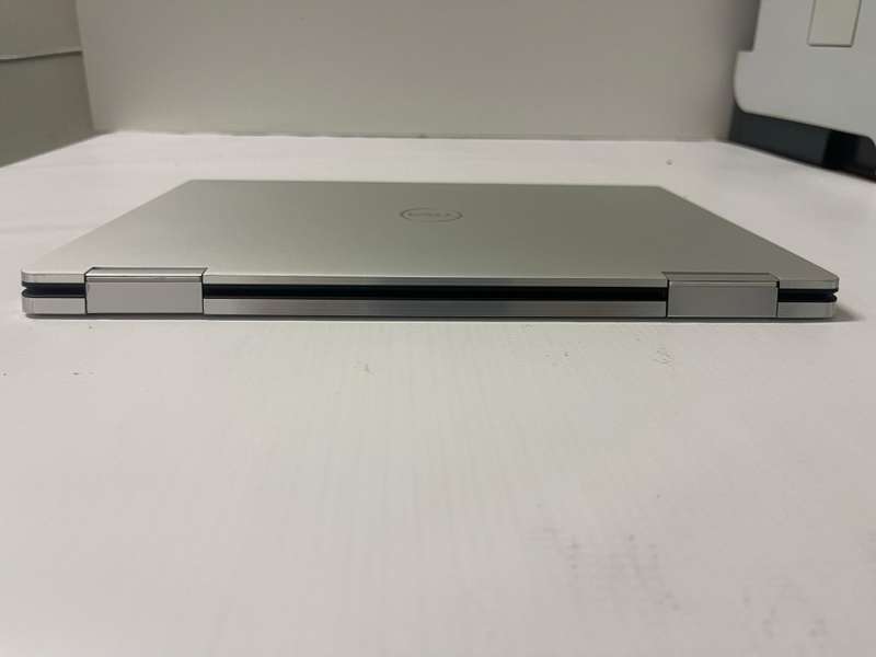 Dell XPS 13 9310 2-in-1 Convertible 13.4-inch TOUCHSCREEN - Core i7-1185G7 16GB RAM 512GB SSD W11
