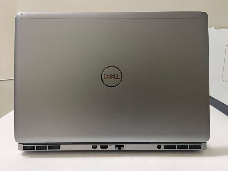 Dell Precision 15 7560 i7 11850H / 32GB/ 1TB SSD / 15.6 FHD Display / 4GB NVIDIA Dedicated Graphics