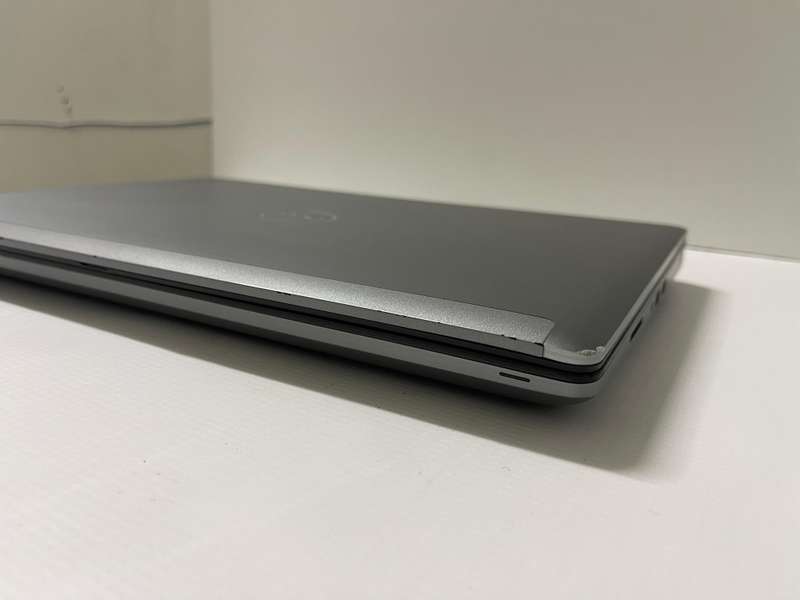 Dell Precision 15 7560 i7 11850H / 32GB/ 1TB SSD / 15.6 FHD Display / 4GB NVIDIA Dedicated Graphics