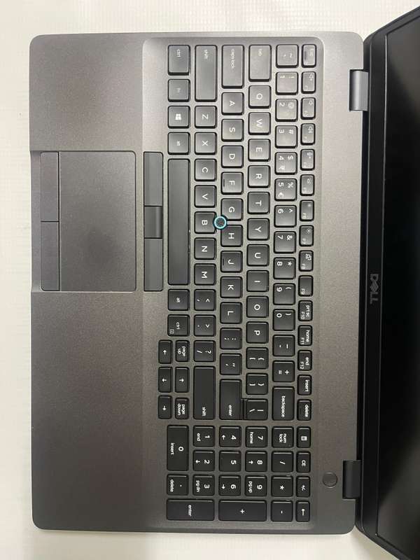 DELL LATITUDE 5500 INTEL CORE i5 8TH GEN - 16GB RAM - 512GB SSD - LAPTOP FOR SALE
