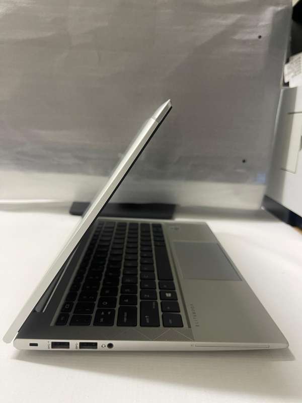 HP EliteBook 830 G7 13.3' Core i-10210U 16GB RAM 512GB SSD Win 11 Pro Laptop