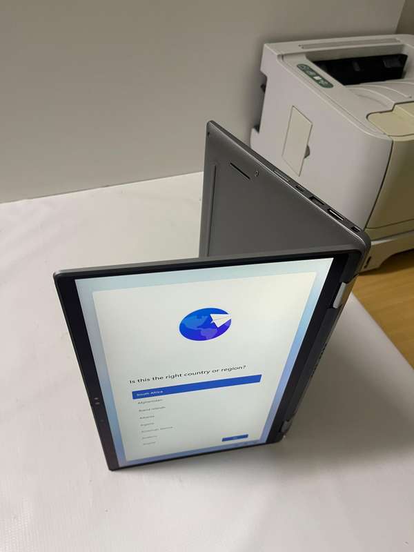 Dell Latitude 7430, 14" FHD 2 in 1 Touchscreen , Intel vPro i7-1265U (12th Gen), 16GB RAM, 512GB