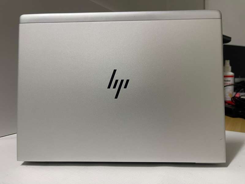 HP EliteBook 735 G5  Ryzen 7 PRO 2700U / 13.3 FHD / AMD Radeon Vega Graphics / 8GB RAM / 256GB SSD
