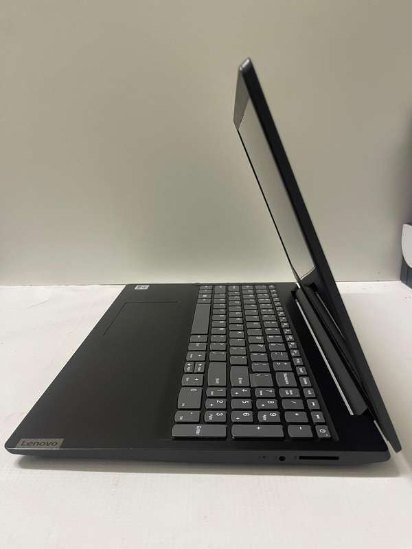 Lenovo IdeaPad S145-Notebook PC  Core i5-1035G1 / 15.6 HD / 8GB RAM / 256GB SSD