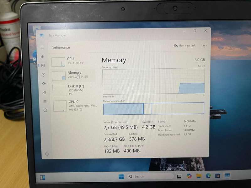 HP EliteBook 735 G5  Ryzen 7 PRO 2700U / 13.3 FHD / AMD Radeon Vega Graphics / 8GB RAM / 256GB SSD