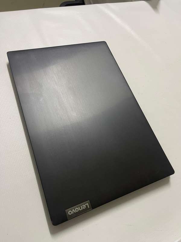 Lenovo IdeaPad S145-Notebook PC  Core i5-1035G1 / 15.6 HD / 8GB RAM / 256GB SSD