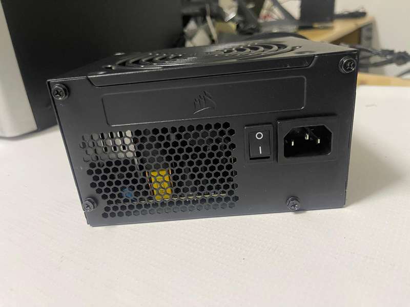 Corsair CV Series CV450  450 Watt 80 Plus® Bronze Certified PSU