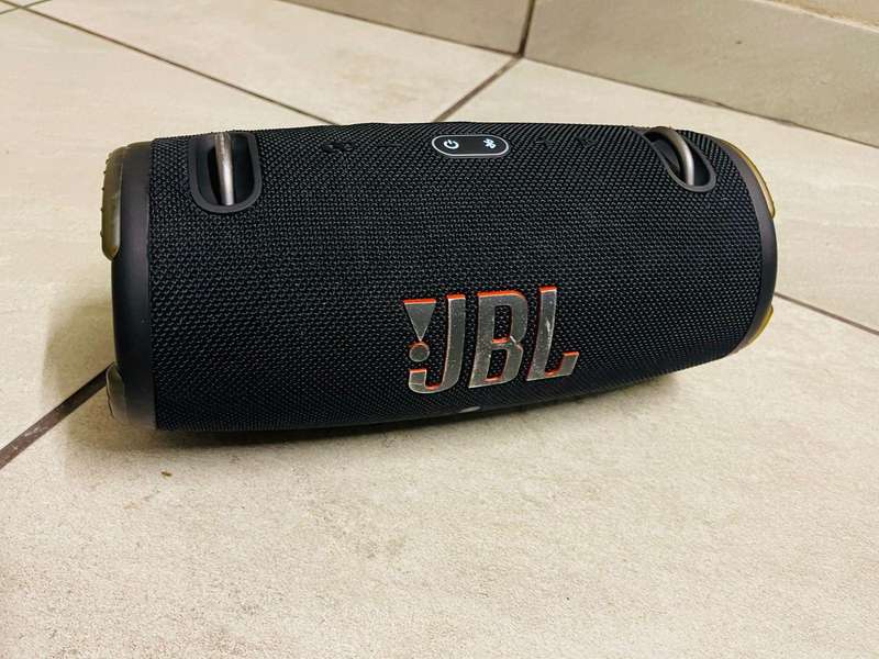 JBL Xtreme 3 - Portable Waterproof Bluetooth Speaker - Black