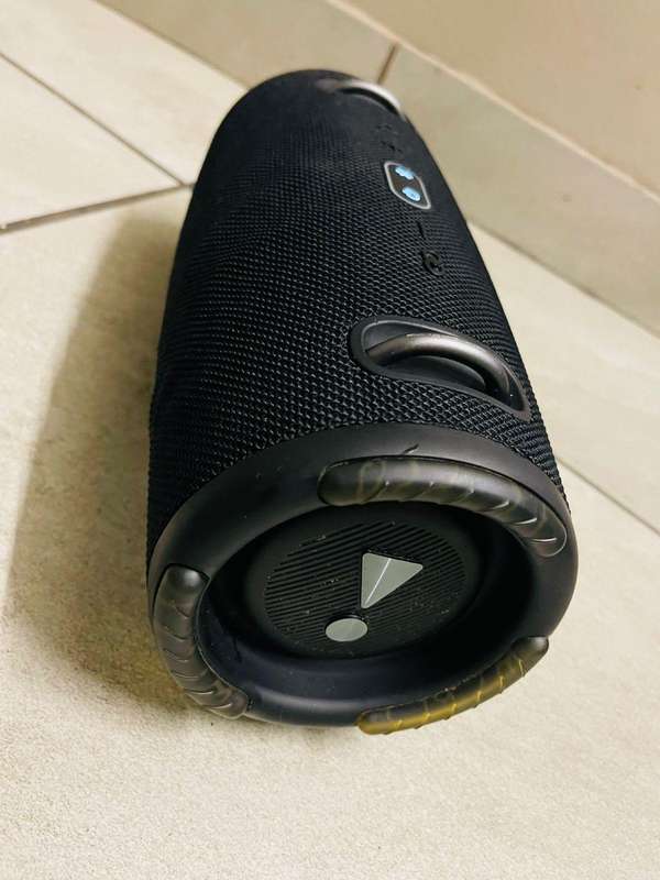 JBL Xtreme 3 - Portable Waterproof Bluetooth Speaker - Black