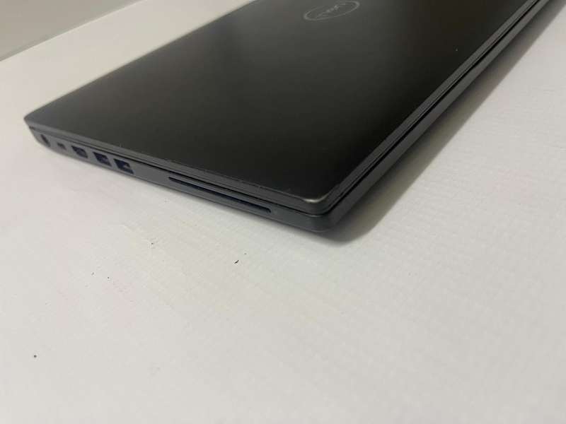 DELL LATITUDE 7490 - intel Core i7 8650U - 16GB DDR4 - 256GB NVME SSD - 14 INCH - LAPTOP