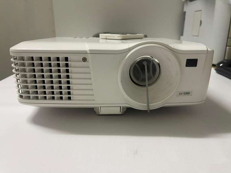 Canon LV-S300 SVGA Projector