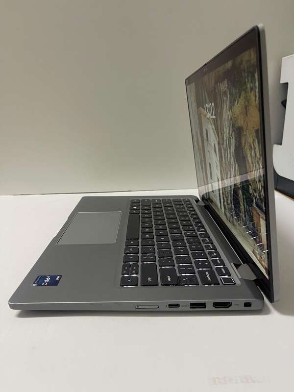Dell Latitude 7430, 14" FHD 2-in-1 Touchscreen, Intel vPro i7-1265U (12th Gen), 16GB RAM, 512GB