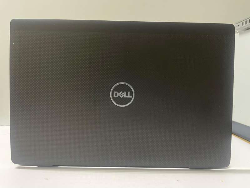 Dell Latitude 7420 14-inch Core i5-1135G7 vPRO (11th Gen) 16GB RAM 512GB SSD Win 11 Pro Laptop