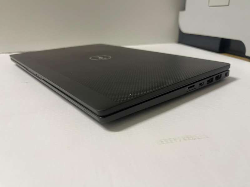 Dell Latitude 7420 14-inch Core i5-1135G7 vPRO (11th Gen) 16GB RAM 512GB SSD Win 11 Pro Laptop