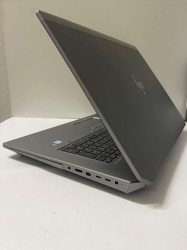 HP ZBook 17 G6 Mobile Workstation  Core i7-9750H 17.3 FHD 32GB RAM 1TB SSD Quadro T1000 4GB DDR5 GPU