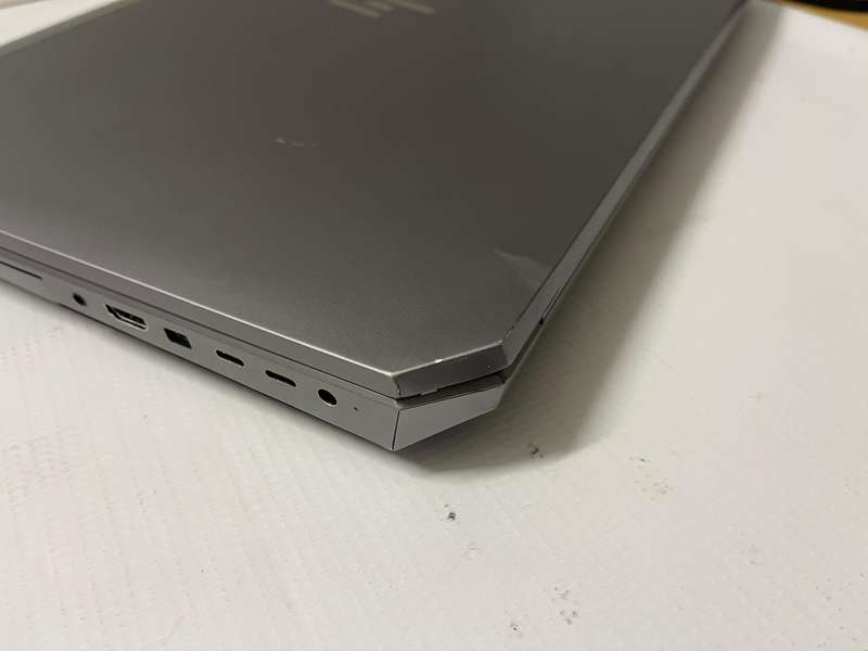 HP ZBook 17 G6 Mobile Workstation  Core i7-9750H 17.3 FHD 32GB RAM 1TB SSD Quadro T1000 4GB DDR5 GPU