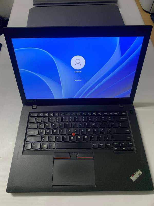 Lenovo Thinkpad T450 Intel Core i5 - 5th Gen Notebook - 14" DISPLAY - 4GB RAM - 500GB HDD