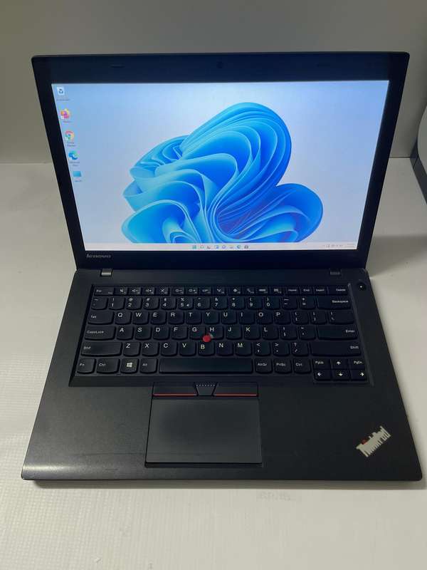 Lenovo Thinkpad T450 Intel Core i5 - 5th Gen Notebook - 14" DISPLAY - 4GB RAM - 500GB HDD