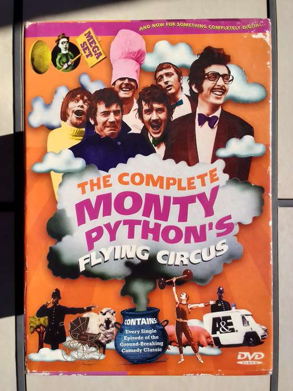 "The Complete Monty Python's Flying Circus" Mega Set (14 DVDs)