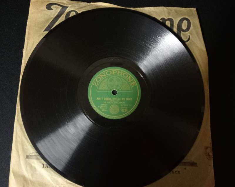 Zonophone vintage vinyl 78RPM LP's
