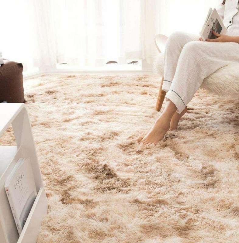 Large Premium Fluffy Carpet/Rug - 200 x 150 cm - Brown