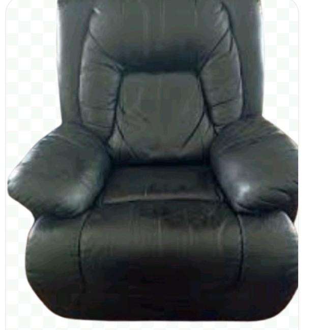 Reclining Chair with Vibrator