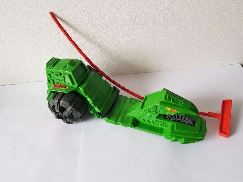 ORIGINAL1983 ROAD RIPPER GREEN BATTLE VEHICLE FROM THE MASTERS OF THE UNIVERSE - MOTU - MATTEL