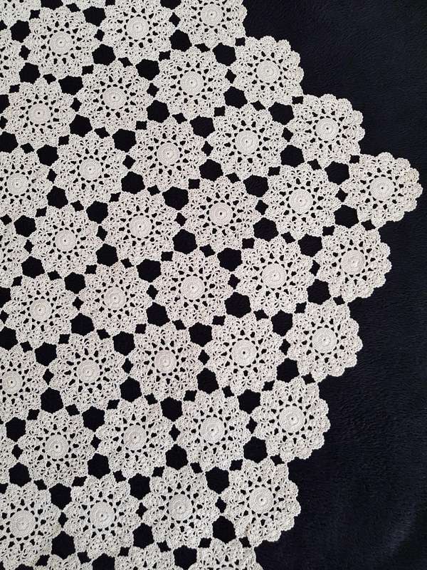 VINTAGE CROCHETED - SIX ANGULAR HEXAGON SHAPE.