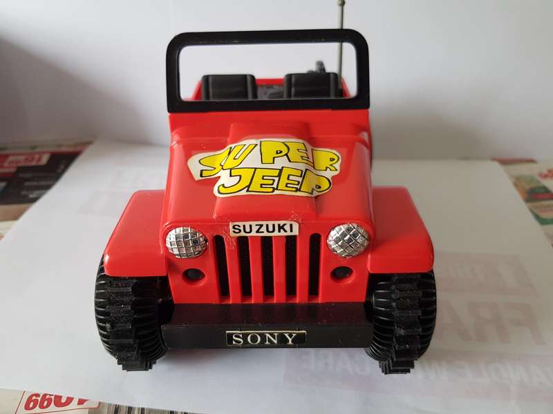 VINTAGE 1982 SUPER SUZUKI 4 X 4 JEEP - BATTERY OPERATED MODEL TOY - BY BOTOY.