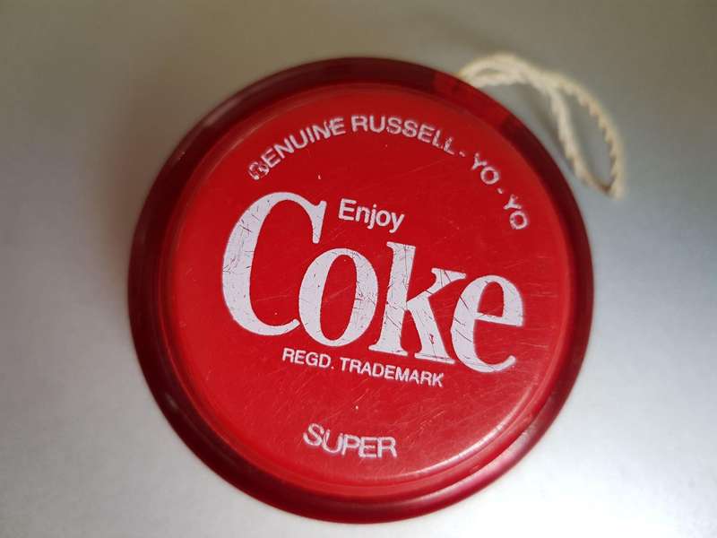 GENUINE RUSSEL COKE SUPER YO-YO FROM 1981.