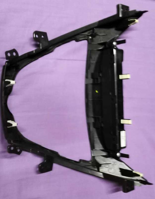 2012 Hyundai Elantra Radio Trim Bezel with watch