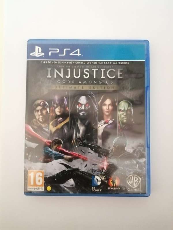 Injustice PS4 (ULTIMATE EDITION)