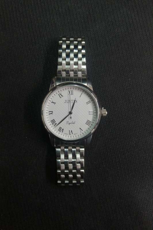 Silver justin couple watch set: Elegant and affordable luxury