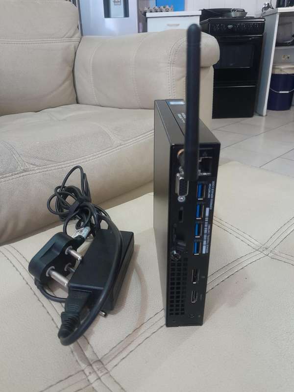 Dell OptiPlex 7050 Micro, Core i5 7th Gen, 8Gig Ram 256Gb SSD, Wifi, Win 11Pro