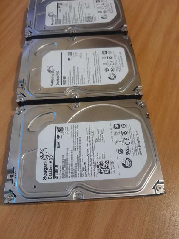 Seagate 4TB HDD 5.9K RPM 3.5" 6Gb/s SATA Hard Disk Drive Model: ST4000DM000