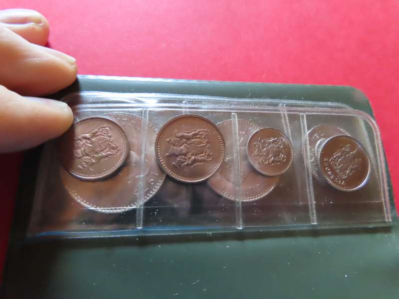 Rhodesia - Coins Of Rhodesia 1975 Set with 1c and 5c 1976 and 2 1/2 cents 1970