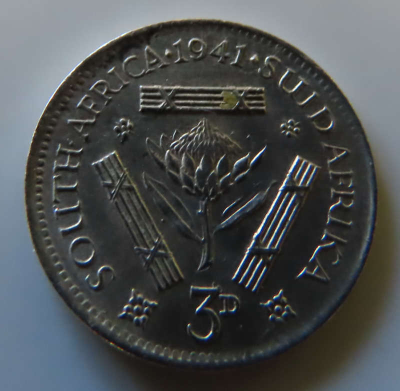 South Africa -.800 Silver Coin 3d - 1941