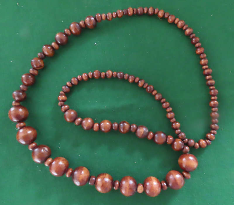 Costume Jewellery - 3 Necklaces # C
