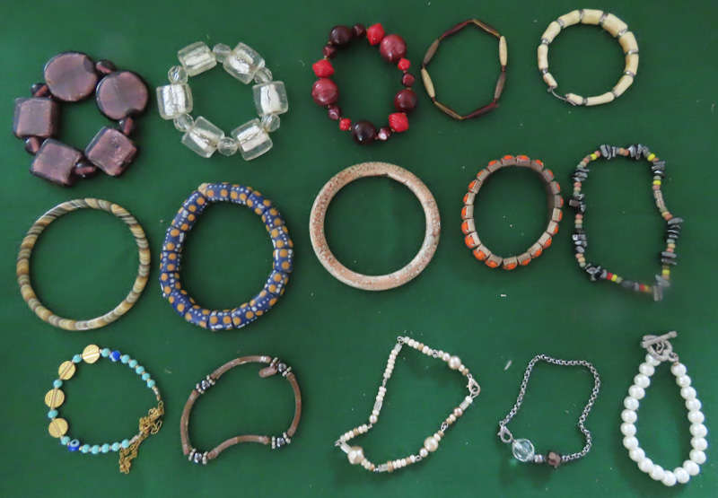 Costume Jewellery - 15 Bangles/Bracelets