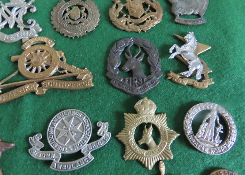 South Africa - Job Lot Military Badges - Missing Lugs
