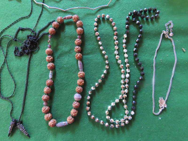 Costume Jewellery - 6 Necklaces # 6