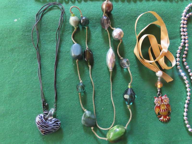 Costume Jewellery - 6 Necklaces # 11