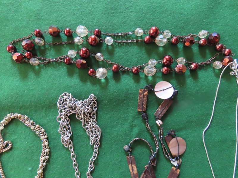 Costume Jewellery - 6 Necklaces # 12