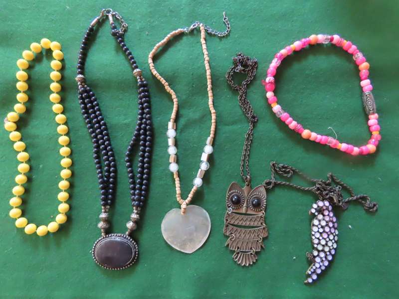 Costume Jewellery - 6 Necklaces # 16