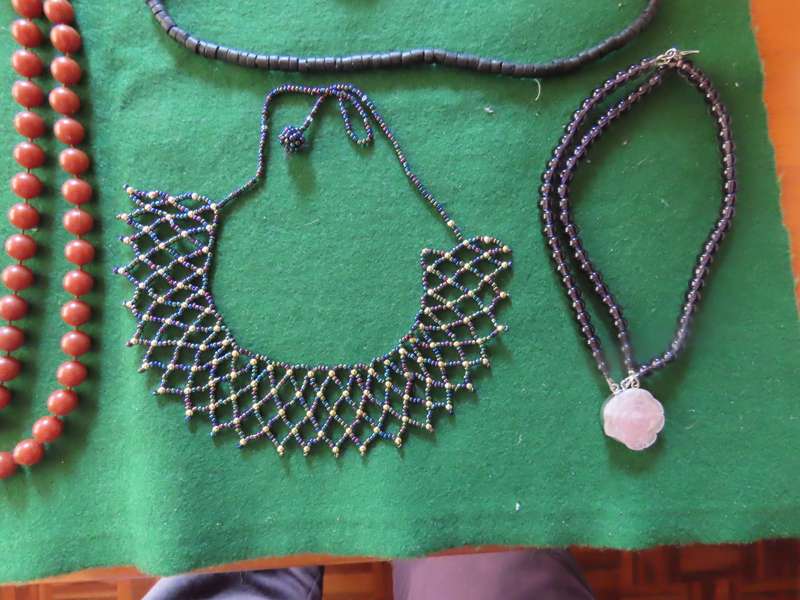 Costume Jewellery - 6 Necklaces # 20