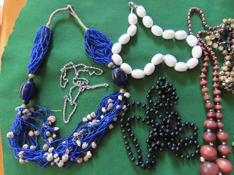 Costume Jewellery - 6 Necklaces # 24